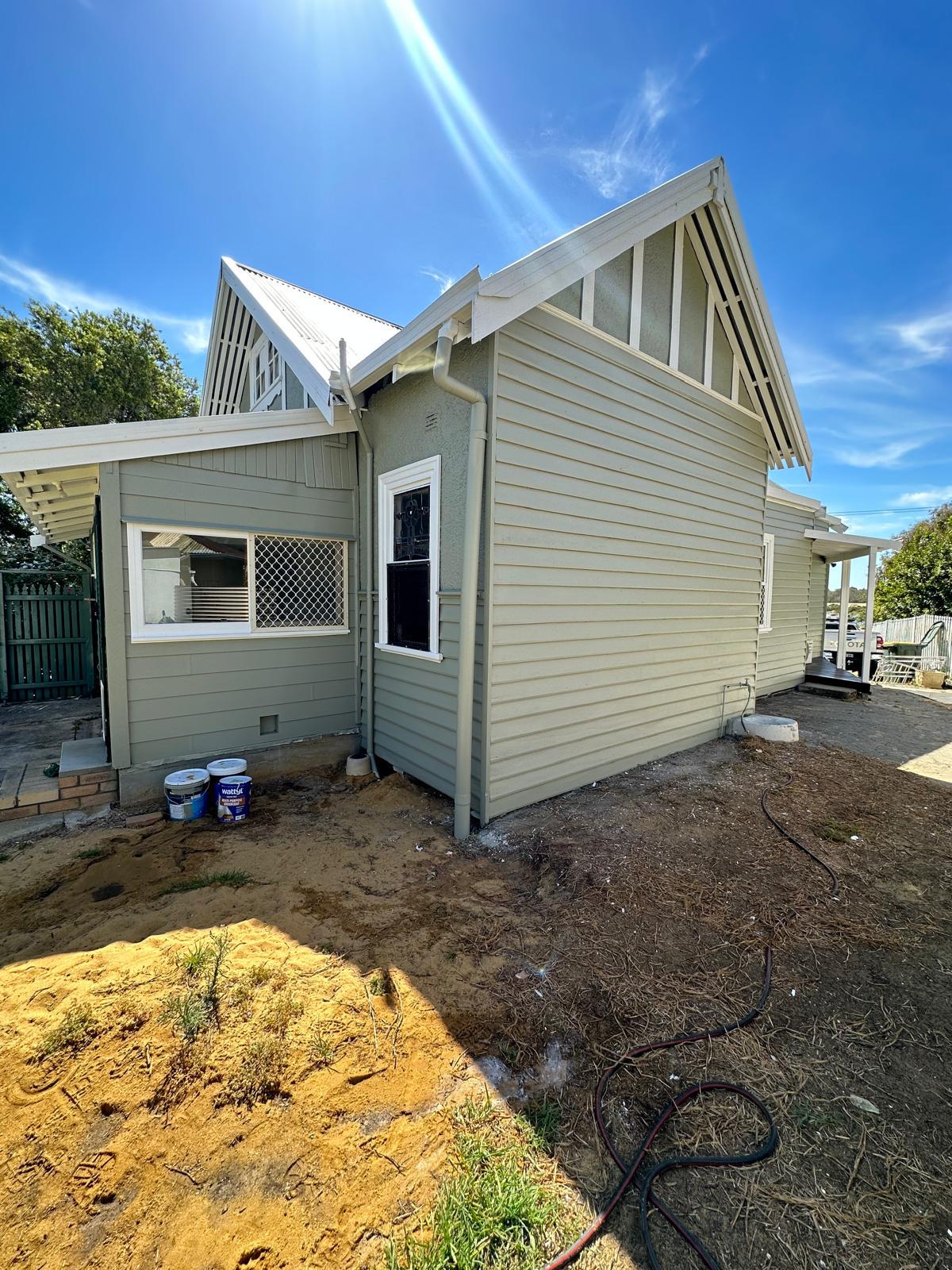 Exterior house painting in Cottesloe Perth